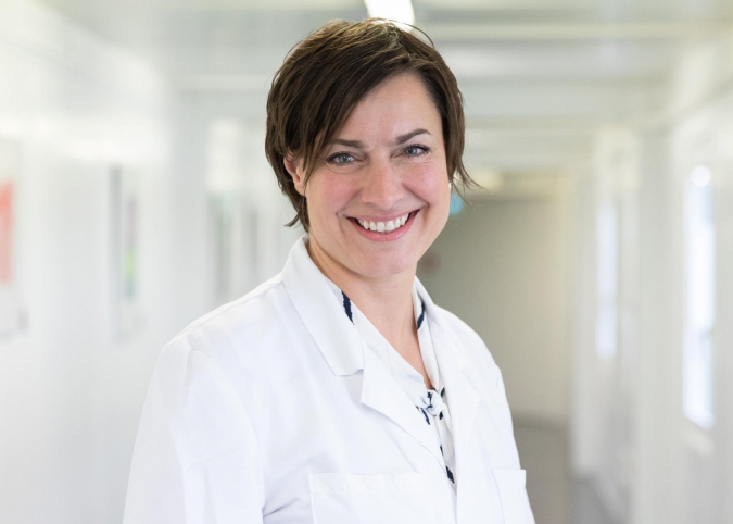 Dr. med. Martina PABST